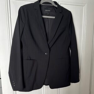 Women's Black Blazer banana republic size 8 long and lean